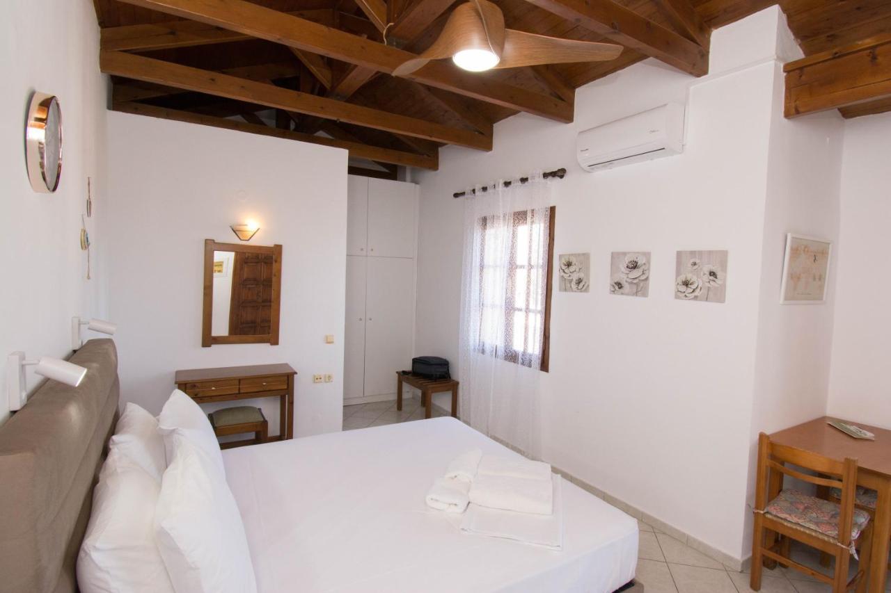 Rena Aparthotel 3*